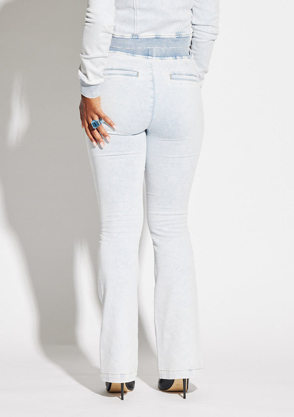 Calista Terry Pull on Jean