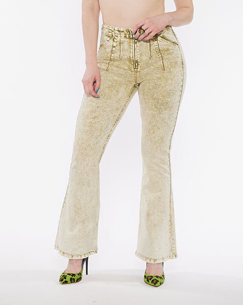 
                  
                    Flared Jean
                  
                